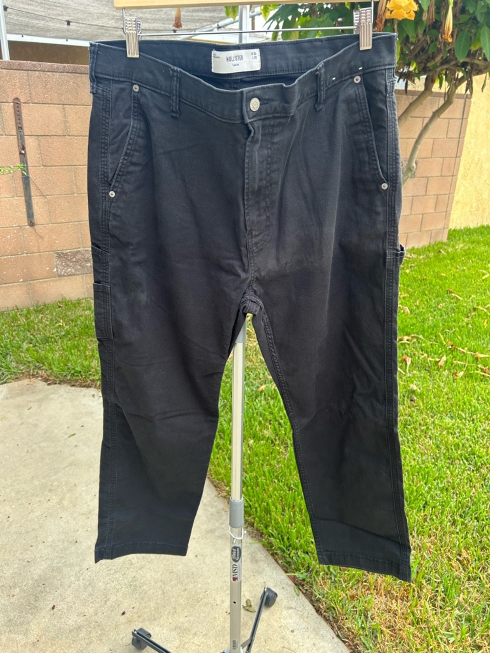 Hollister Men’s Black loose Relaxed Fit Jeans